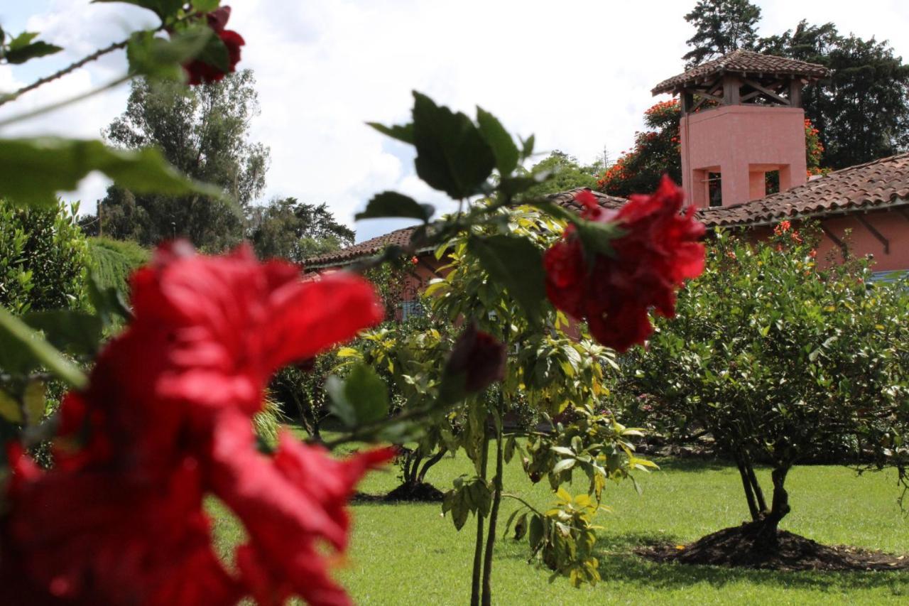 Ecohotel La Masia Llanogrande  Экстерьер фото