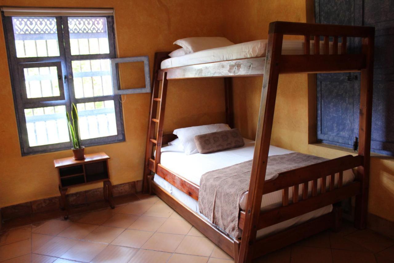 Ecohotel La Masia Llanogrande  Экстерьер фото