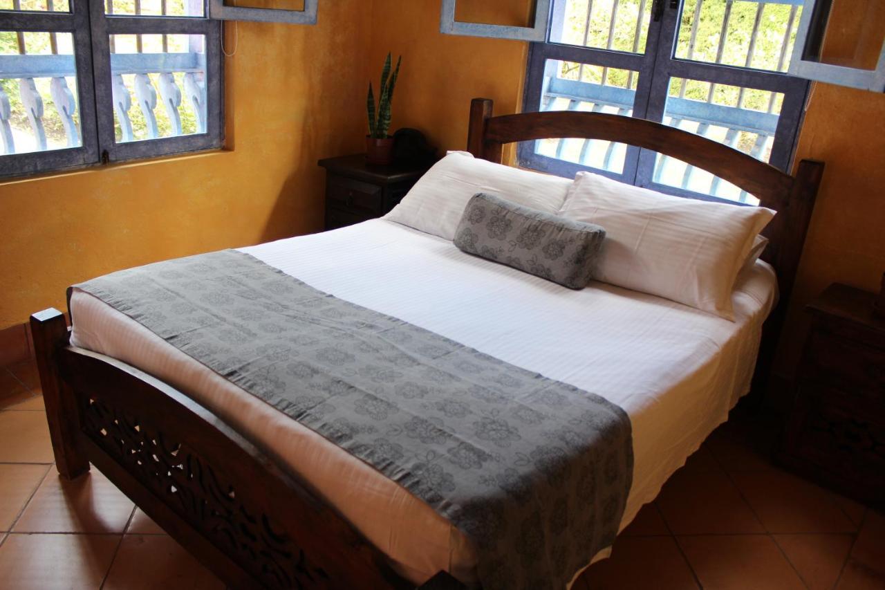 Ecohotel La Masia Llanogrande  Экстерьер фото