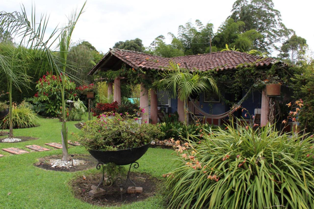 Ecohotel La Masia Llanogrande  Экстерьер фото